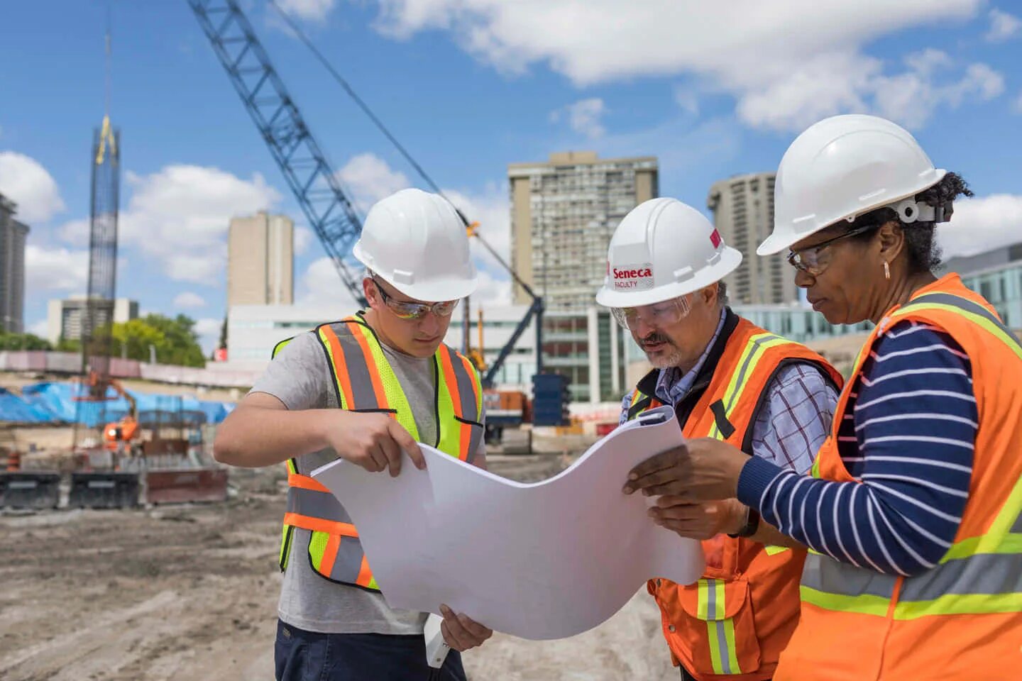 Wants to be an engineer. Гражданское строительство. civil engineer. промышленное и гражданское строительство. civil technician в канаде.