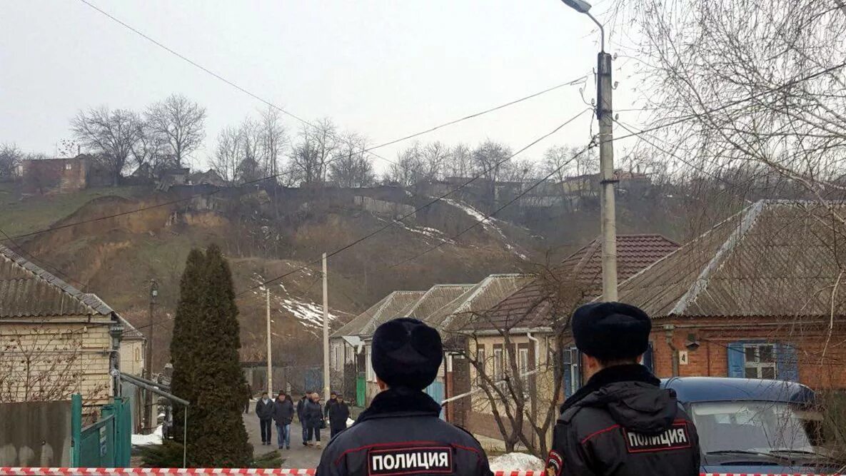 Погода в георгиевске на март. Оползни в Ставропольском крае. Оползень в Ставрополе. Оползень татарка Ставропольский край 1988 год. МЧС Ставрополь.