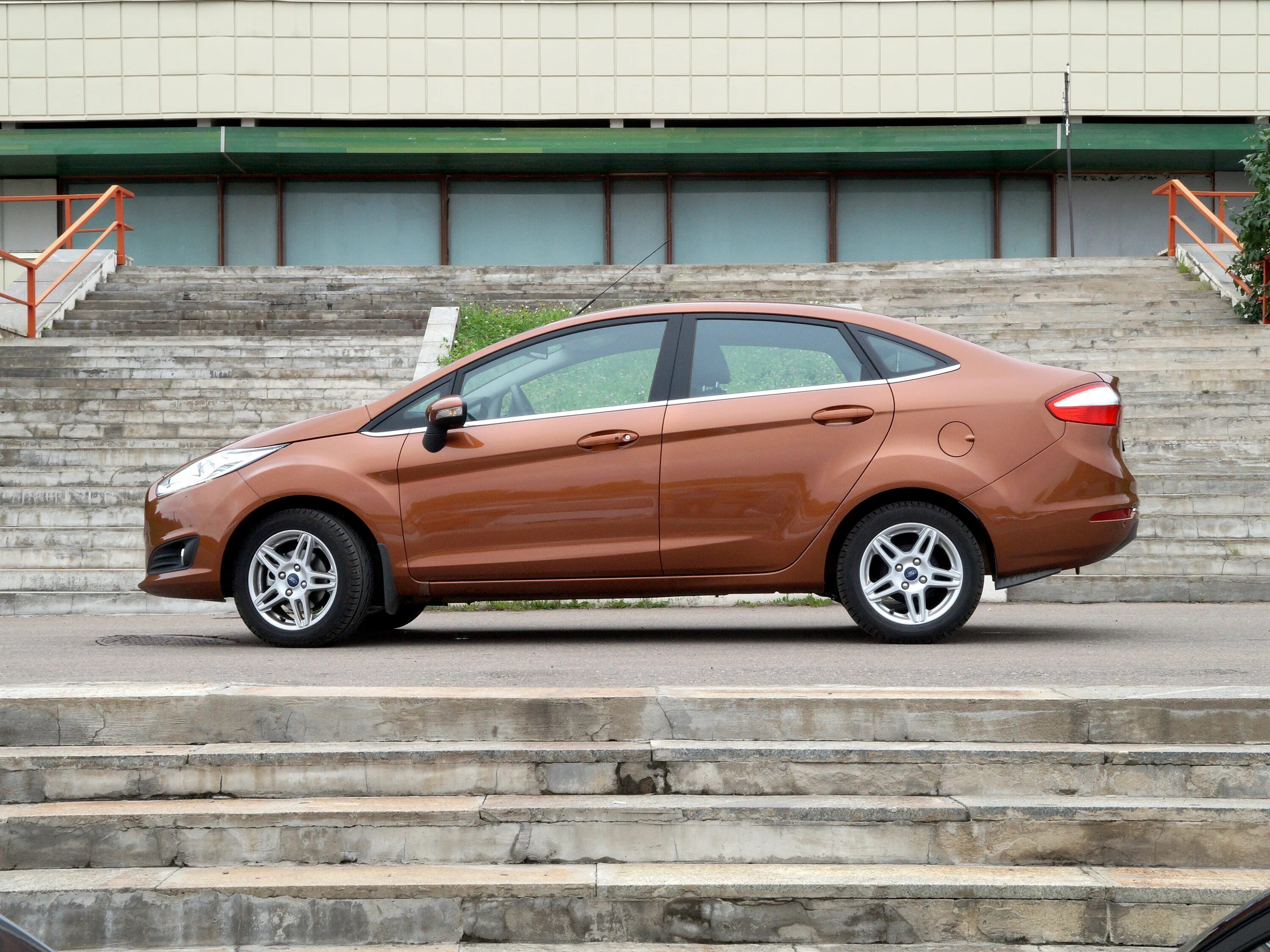 Ford fiesta дорожный просвет. габариты форд фиеста 2008 хэтчбек. форд фиеста клиренс. форд фиеста коричневый седан. форд фиеста клиренс.