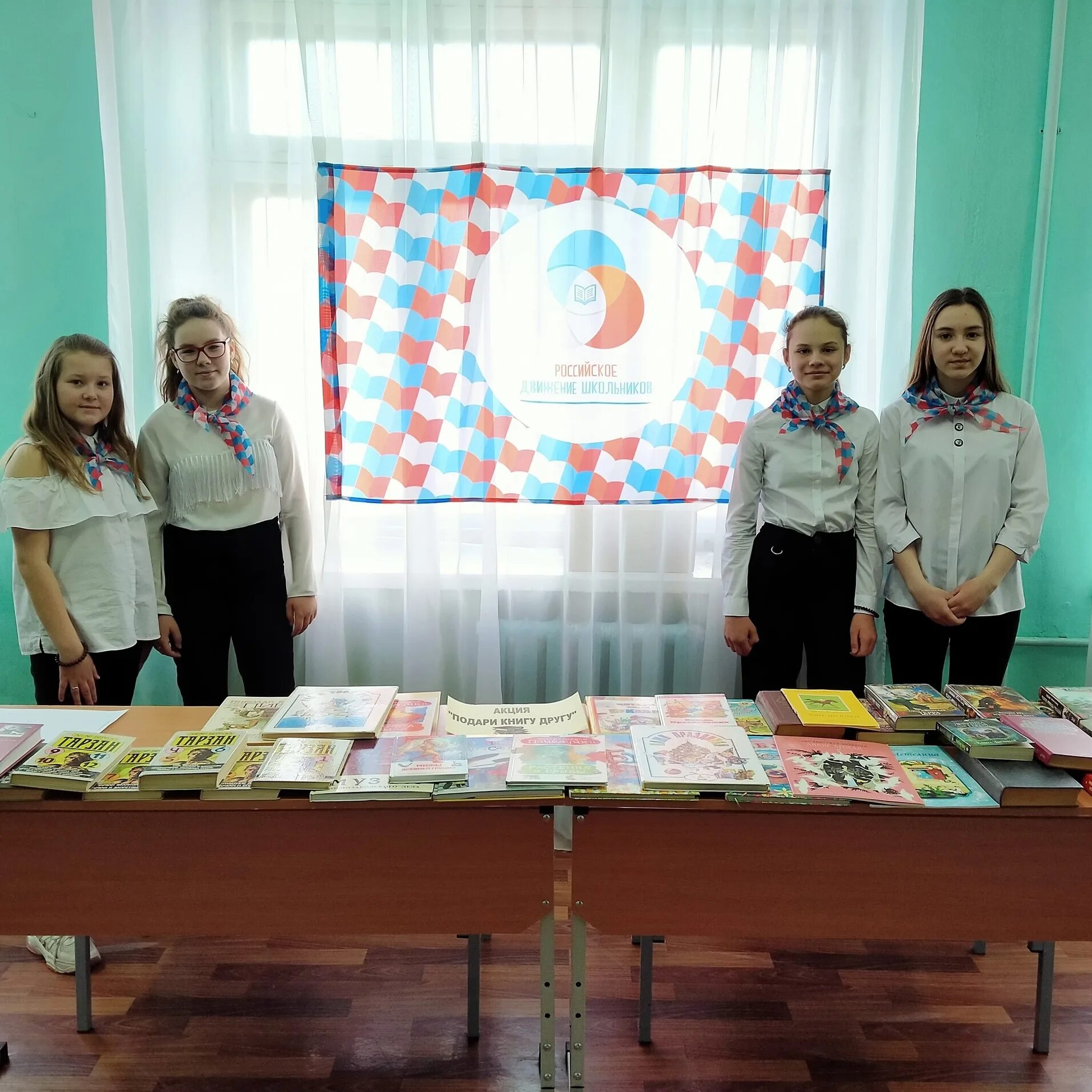 Мбоу сош 144 челябинск. Школа 144 нижний новгород. Школа 103 новосибирск. Мбоу школа 144. 108 школа казань.