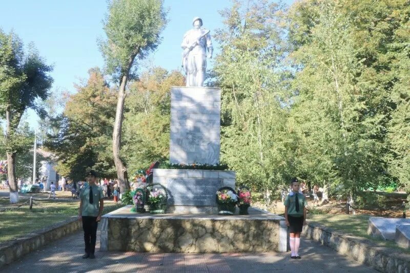 Старокорсунская станица Краснодарский край. Станица Старокорсунская памятники. Краснодар станица Старокорсунская. Достопримечательности станицы Старокорсунской.