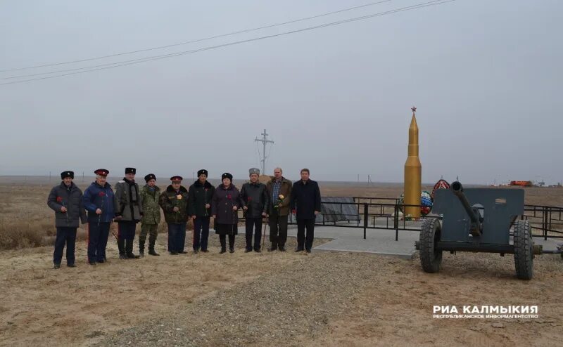 Остров сарпинский волгоград дачи. Сарпинский психоневрологический дом-интернат. Байрачный лес калмыкия. Сарпинское дорожное управление. Бу рк спнди годжур.