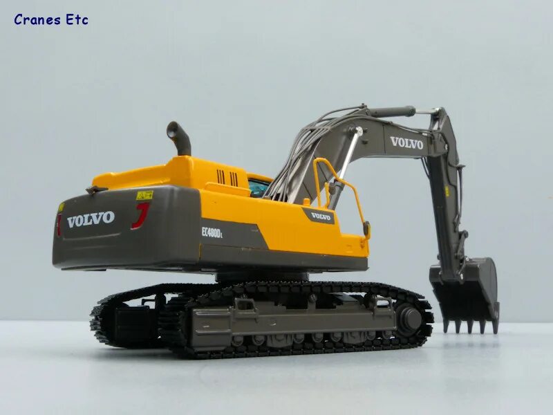 Экскаватор вольво 480. Volvo ec480d. Гусеничный экскаватор Volvo ec480d. Volvo 480 экскаватор. Вольво модель ec480d.