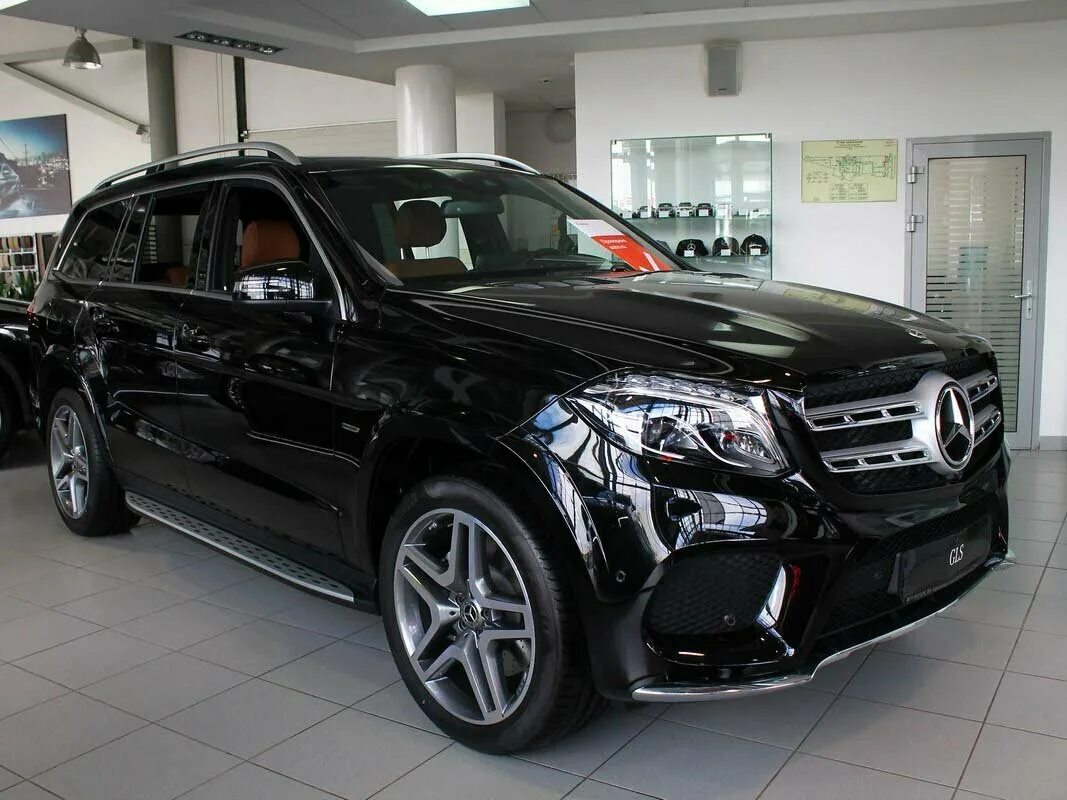 Mercedes gls 350. Мерседес ГЛС 350. Мерседес GLS 350d 4. Мерседес GLS 350d 2019 черный. Мерседес GLS 350 2019 черный.