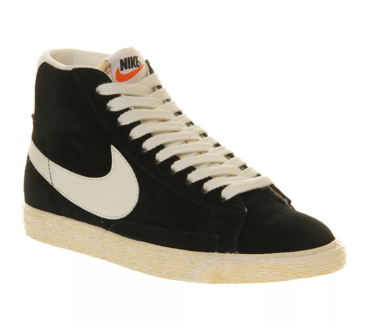 Купить найк блейзер. Blazer Mid 77 Vintage. Nike Blazer High 77 Vintage. Nike Blazer Mid Suede Vintage. Nike Blazer Mid Black Suede.