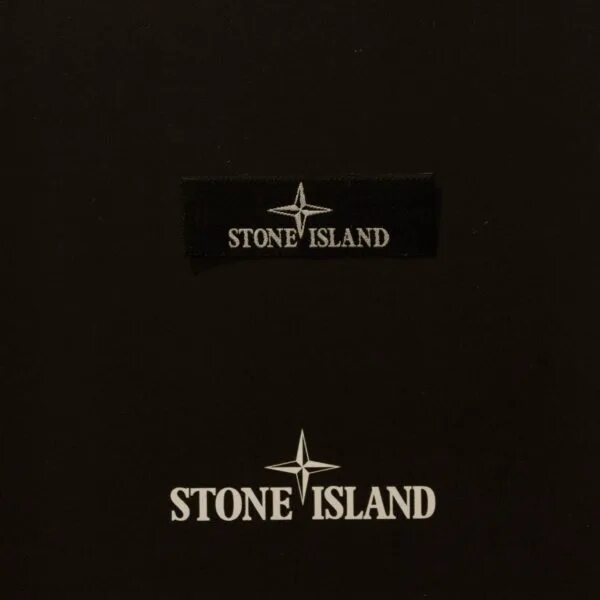 Stone Island обои. Черные бирки Stone Island. Обои Stone Island на айфон. Стон Исланд на черном фоне.