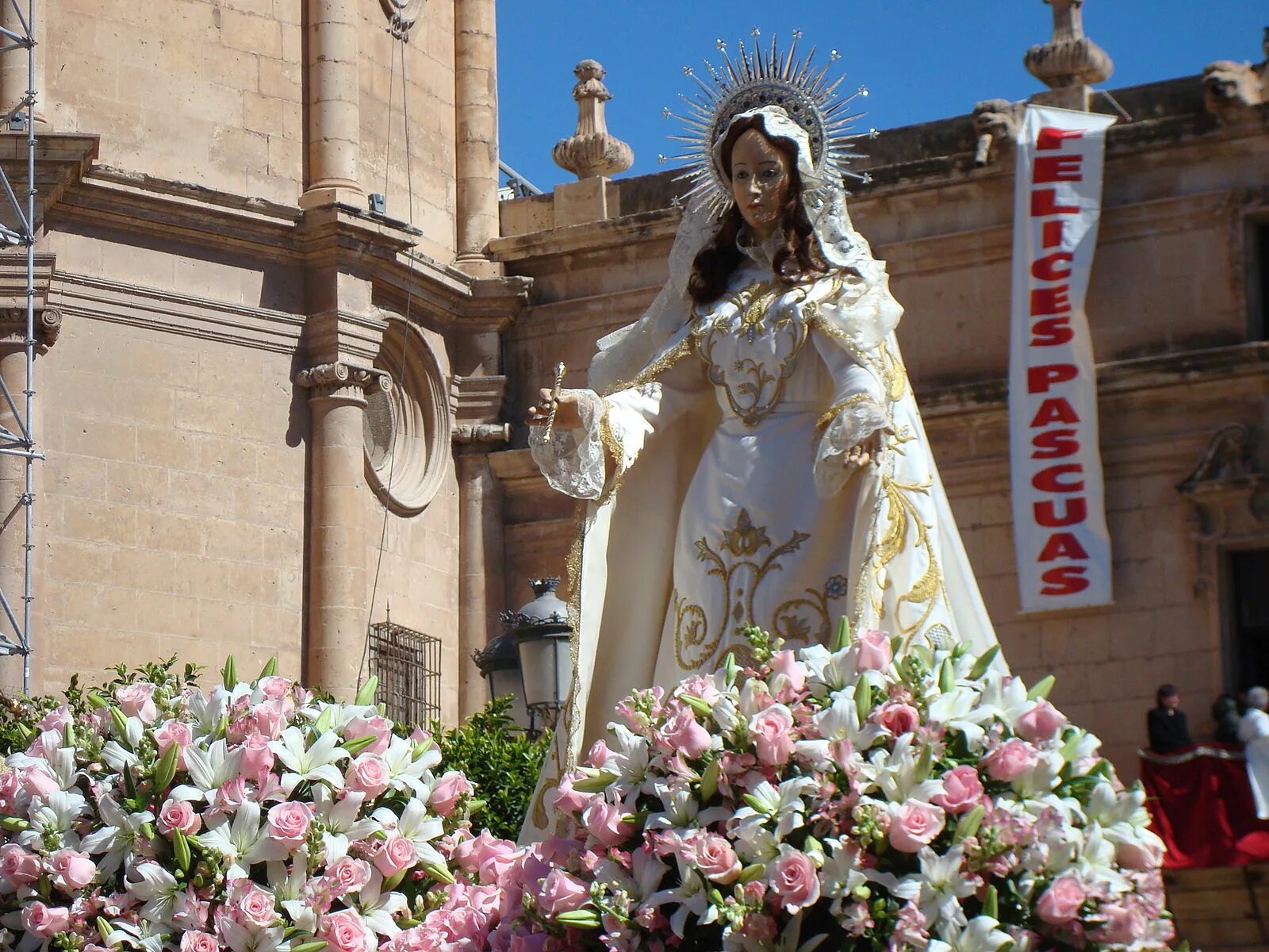 Шествие в честь Virgen de los Desamparados. Coronaci'on в la Virgen. La virgen москва