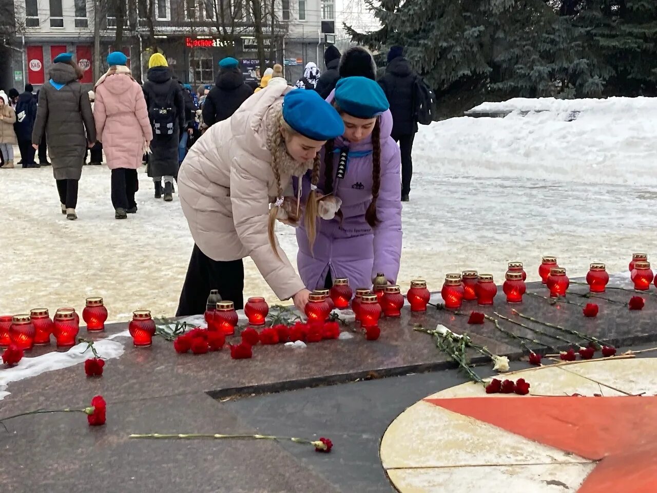 акция свеча памяти. акция свеча памяти 900. акция блокадная свеча памяти. свеча памяти блокада ленинграда. свеча памяти блокада ленинграда.