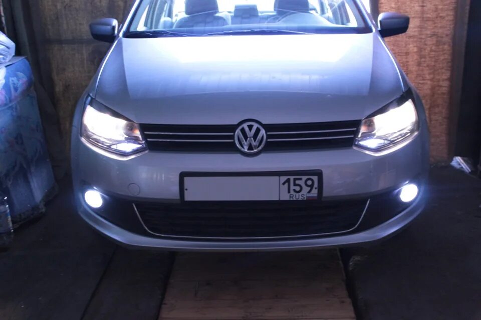 Драйв 2 свет фольксваген поло. Led лампы поло седан. Polo sedan shop. Фольксваген поло 2012 свет. Led лампы фольксваген поло h4.