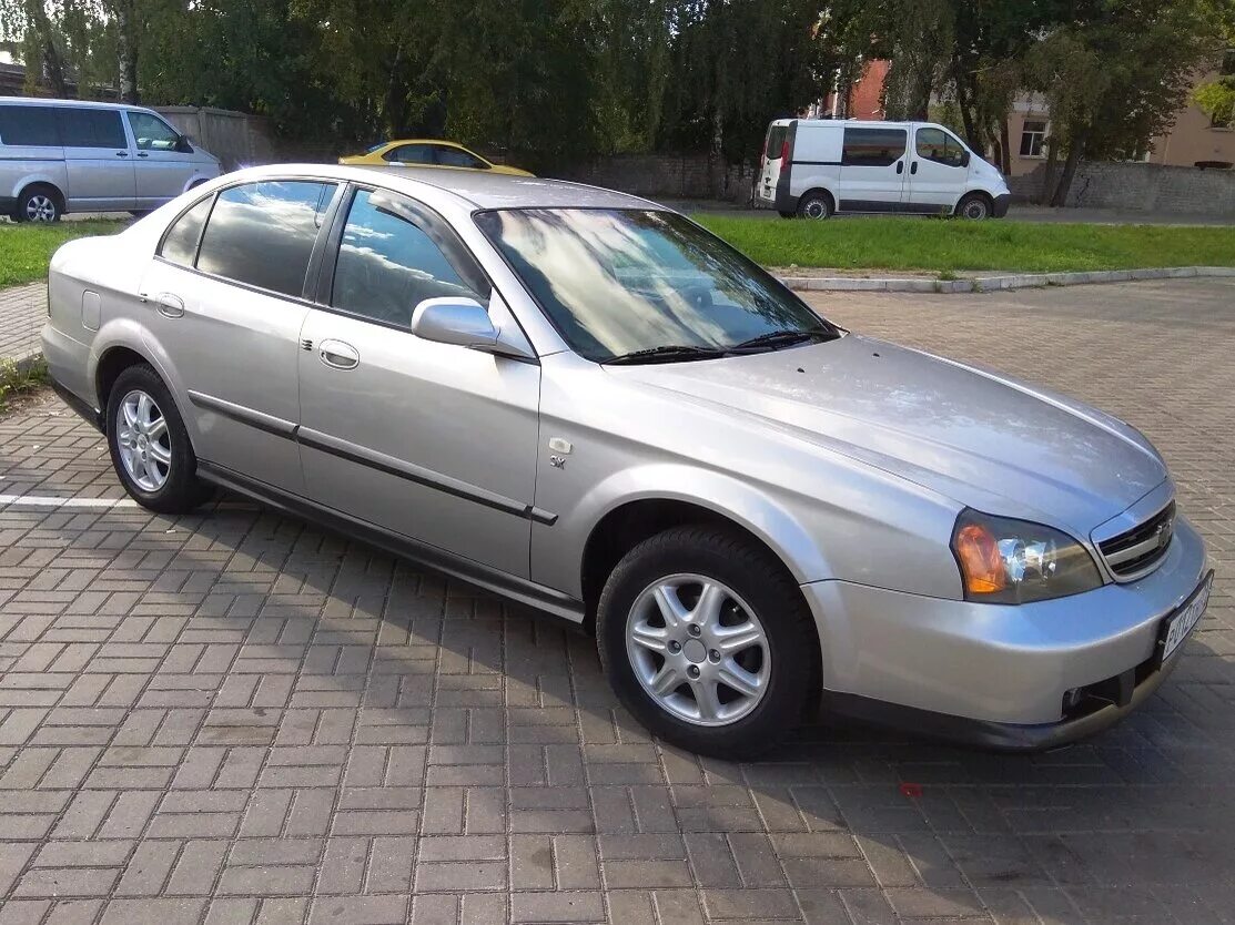 Купить шевроле эванда. Шевроле Evanda 2005. Шевроле Эванда 2006. Chevrolet Evanda, 2005 год. Шевроле Эванда 2005 2.0.