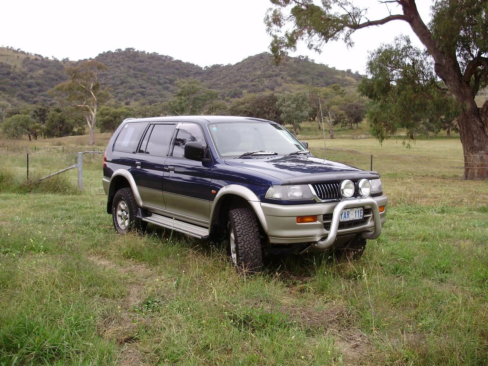 Паджеро спорт 1 цена. Mitsubishi Challenger, 1998. Митсубиси Челленджер 1998. Mitsubishi Challenger 2004. Mitsubishi Challenger 2008.