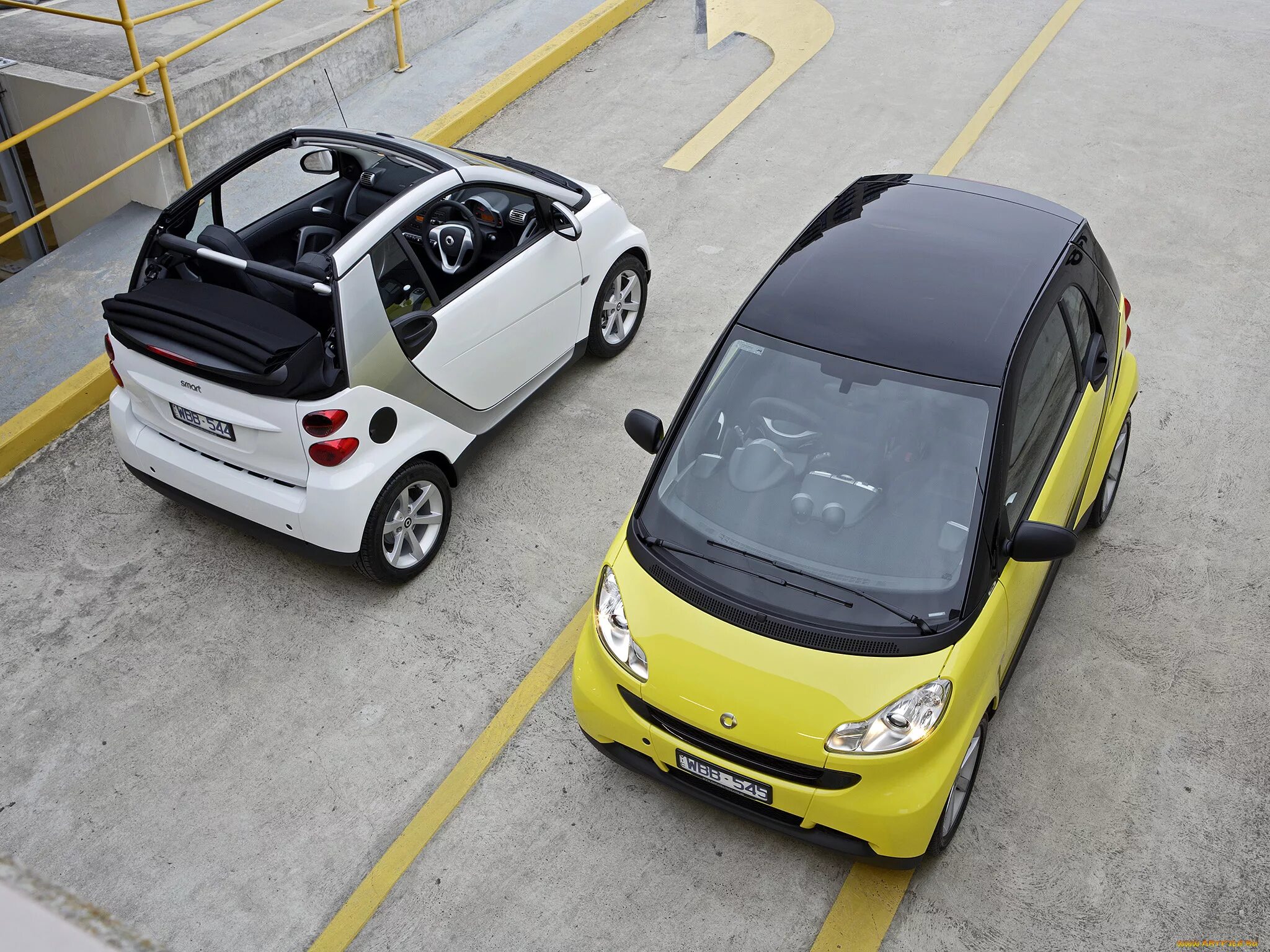 Smart Fortwo 451 крыша панорама. Smart two 2. Смарт 2хместная. Смарт 2 two машина. Смарт 2 лета