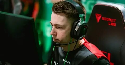 Mouz cs 2