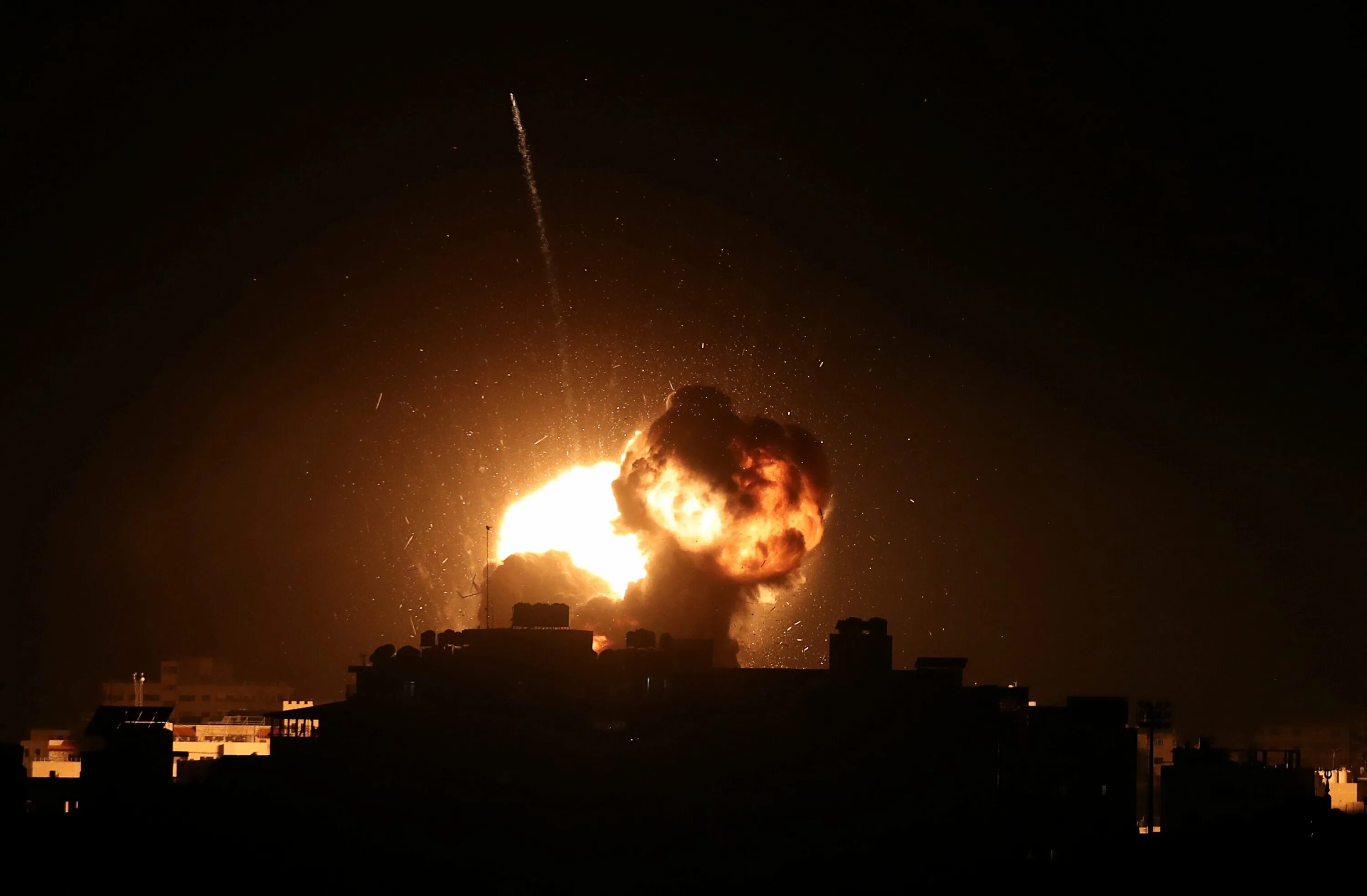 Ночные нападения. ВВС Израиля нанесли удар по Сирии. Ракетные удары Израиля по Сирии.