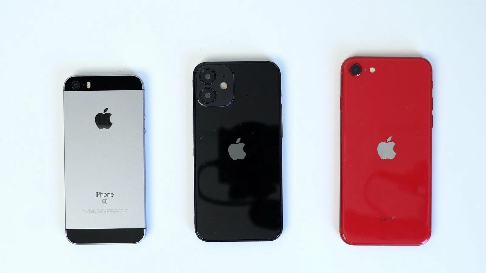 Iphone 12 сравнения. Iphone 12 Mini и iphone se. Iphone 12 Mini vs 5s. Iphone 12 Mini и iphone 7. Iphone 12 Mini vs se 2020.