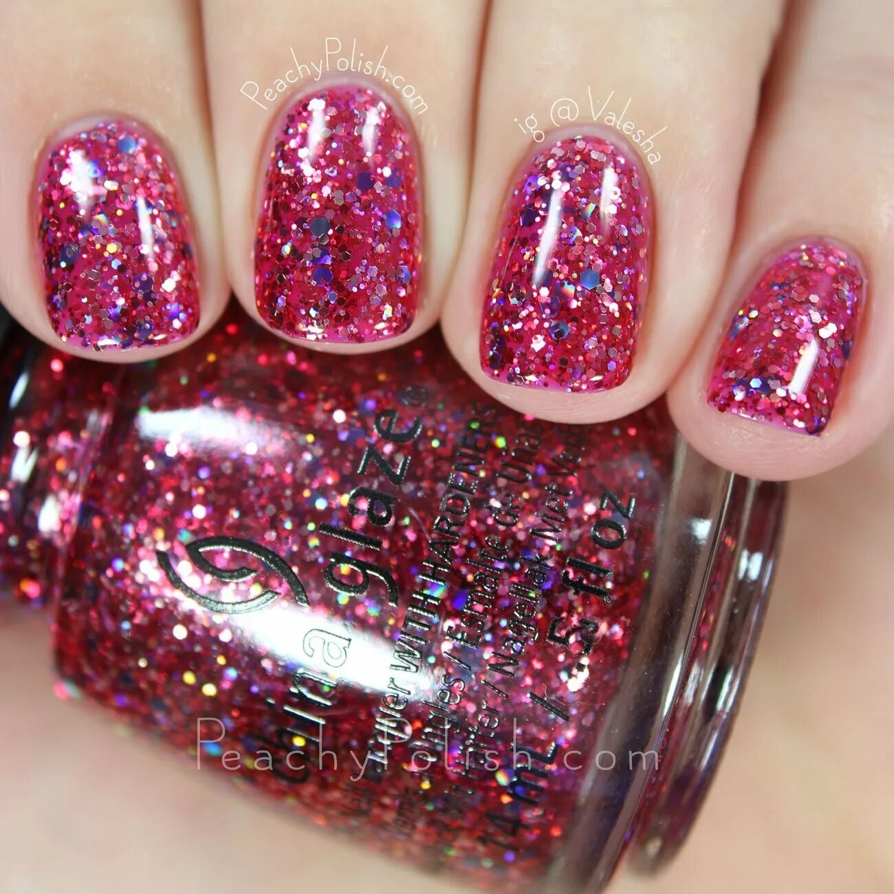 Шикарные блестящие ногти. Маникюр со стразами и бл. Покажи ногти блестящие. Ногти с блестками. Красивые блестящие ногти.