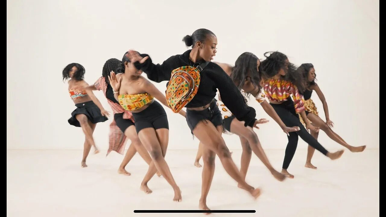 Бада танцовщица. Bad choreography. Бэд бойс блю. Bad boys dance. Bad boys dance.