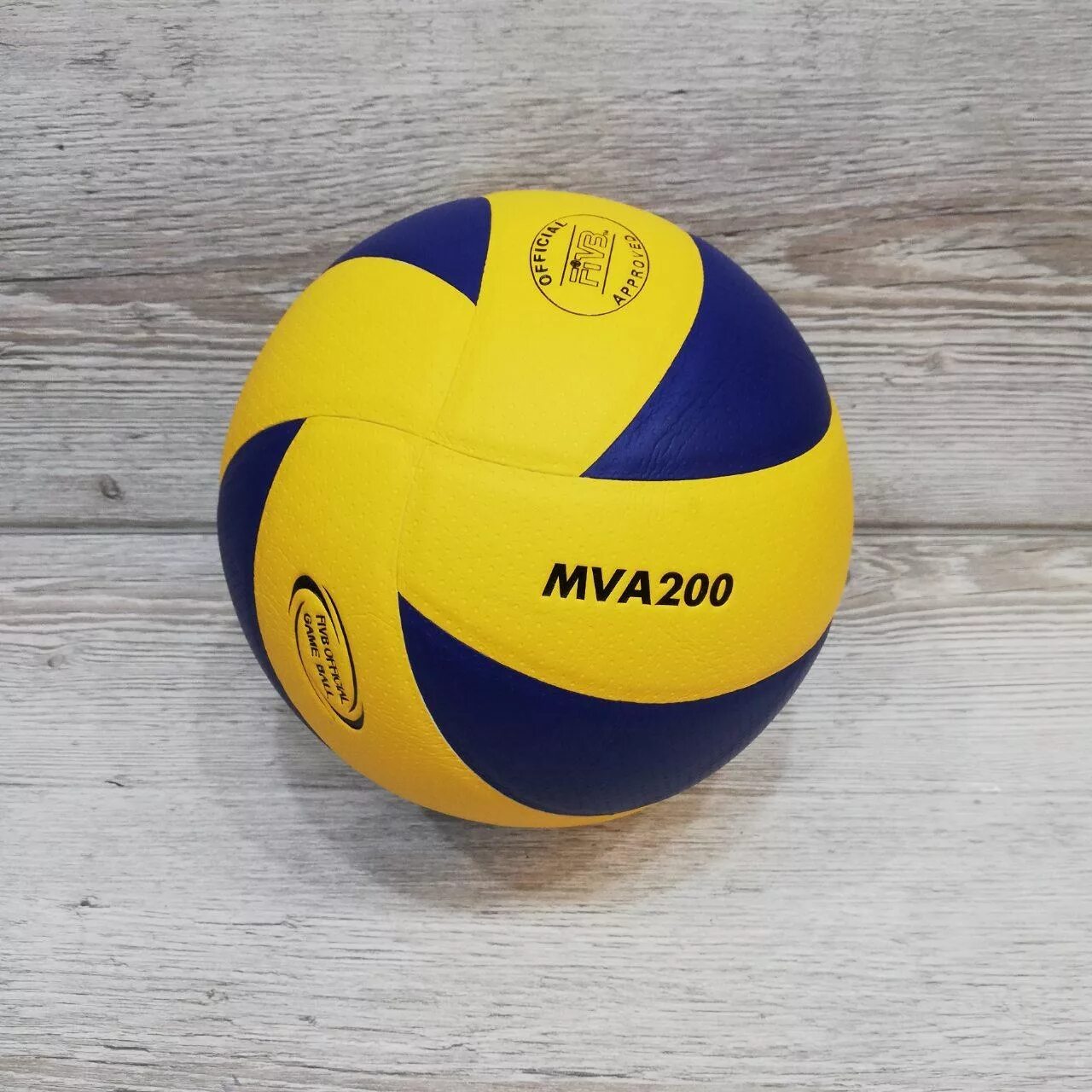 мяч микаса mva300. микаса волейбольный мяч 4 размер. рейтинг волейбольных мячей. волейбольный мяч mikasa mva200. рейтинг волейбольных мячей.