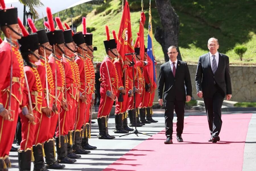 Мадуро и Лавров. Николас Мадуро с Лавровым. Лавров в Венесуэле. Венесуэльское посольство с визитом к царю. Внешняя политика венесуэлы