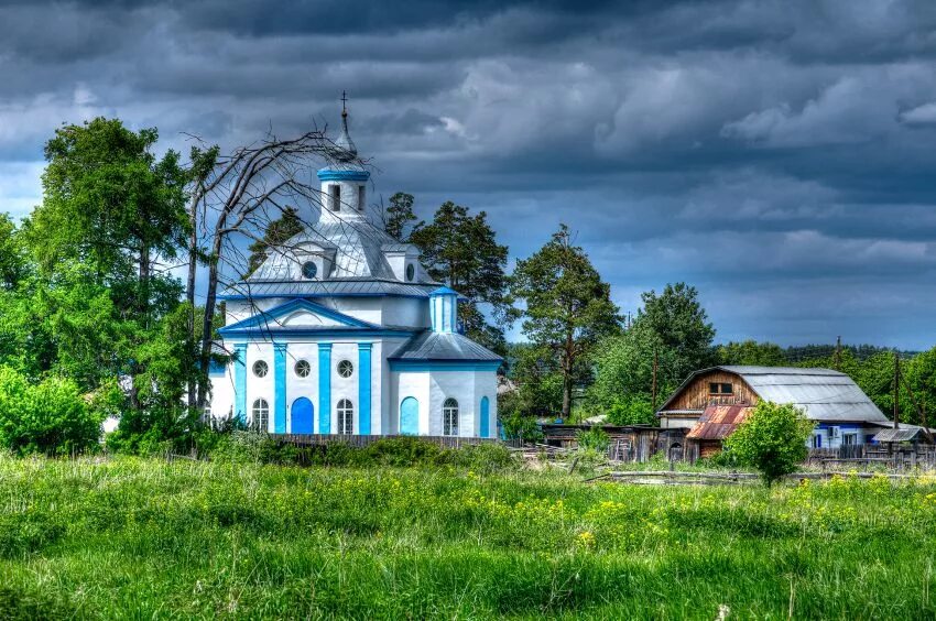 Погода казаковское талицкий район. Беляковская Церковь Талицкий район. Село Беляковское Талицкого района. Храм село Беляковское. Бутка Талицкий район храм.