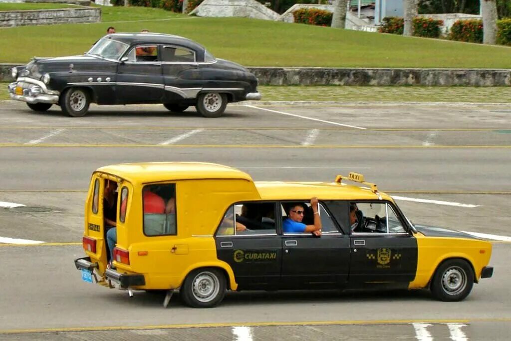 Такси на кубе. Ваз 2110 лимузин консул. Ваз 2101 куба taxi. Автоваз патриот. Жигули ваз 2107 египет.