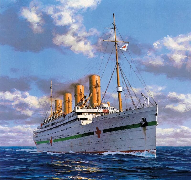 Корабли Титаник Британик и Олимпик. Британик корабль Британик. Британик корабль крушение. Британик 1915.
