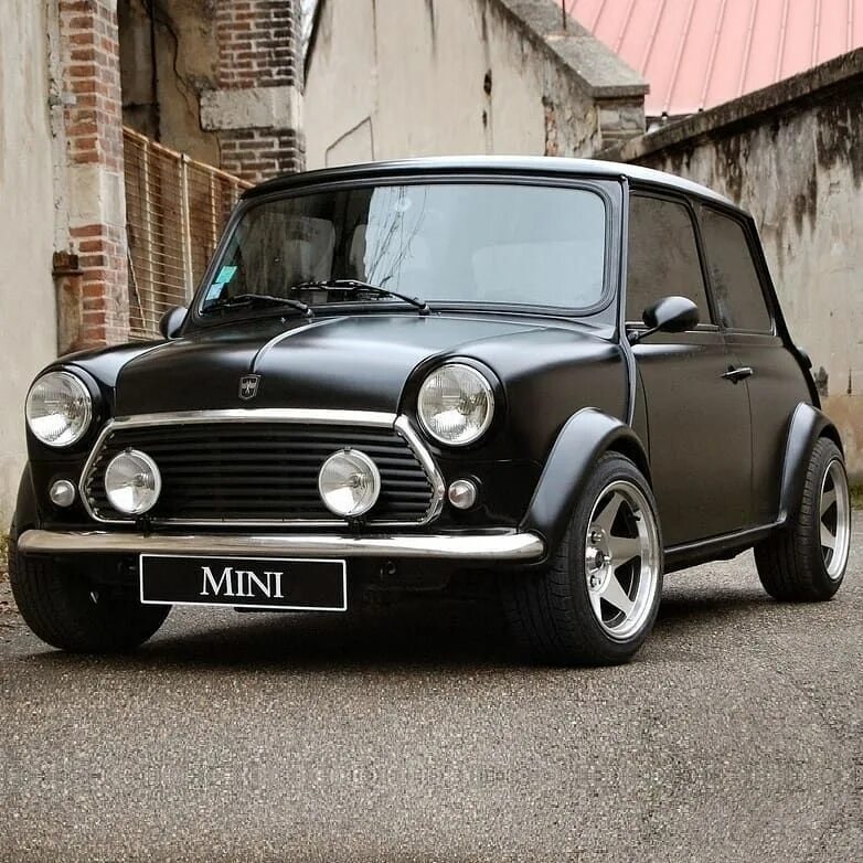 Мини старые версии. Mini cooper classic. mini cooper 1961. мини купер classic mini cooper classic. мини купер 70-х.