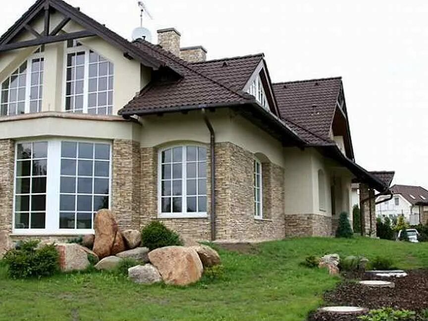 Almond Joy: It's Move In Week! Mountain home exterior, House exterior, Exterior 