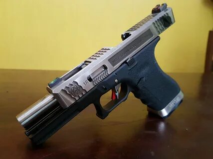 G 18