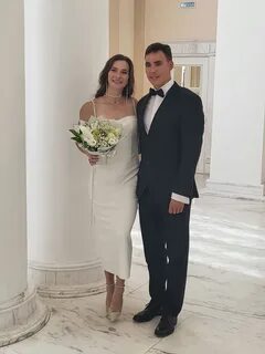 Женится на наталье