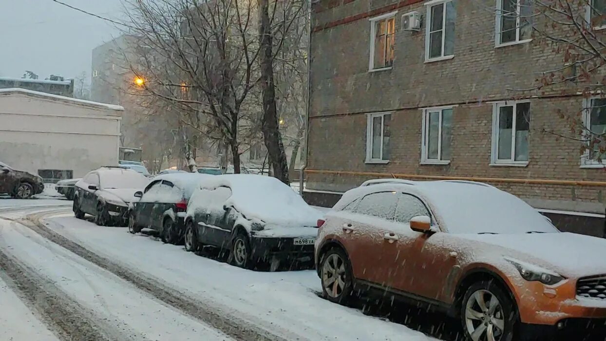 Сугробы в москве 2021. Снегопад в москве как называется. Снегопад в москве как называется. Снегопад в москве 2022. Снегопад в москве.