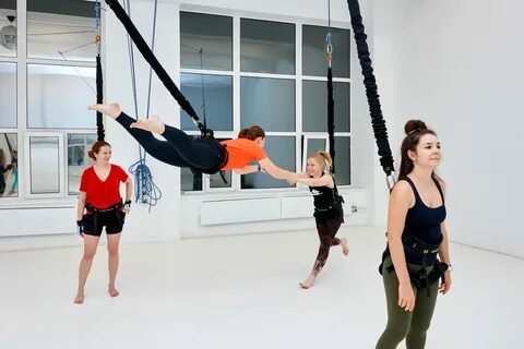 Bungee host