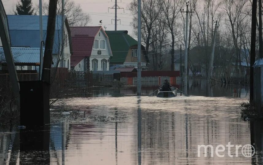 Радица-Крыловка Брянск. Радица-Крыловка Брянская область наводнение. Брянская область посёлок стеклянная Радица. Радица Крыловка озеро.