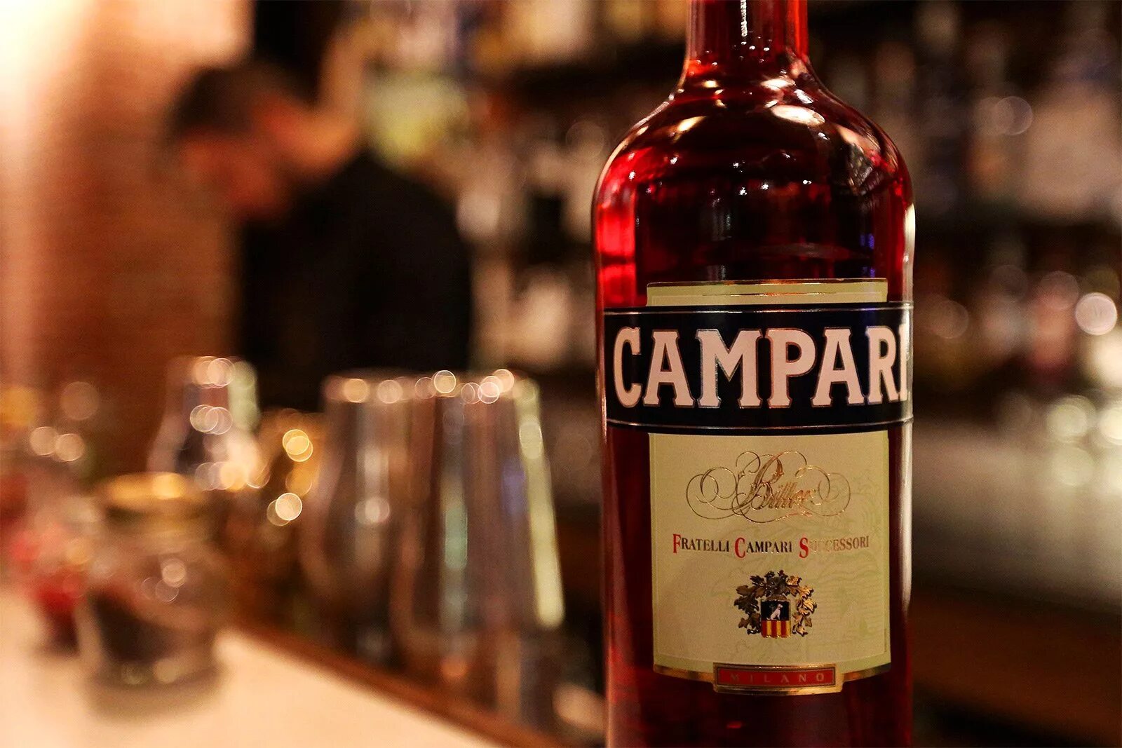 Ликер Кампари Биттер. Красный Биттер Campari. Кампари Милано. Горький ликер Кампари. Кампарь