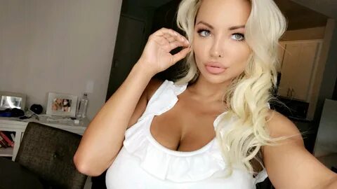 Блондинки с большими видео