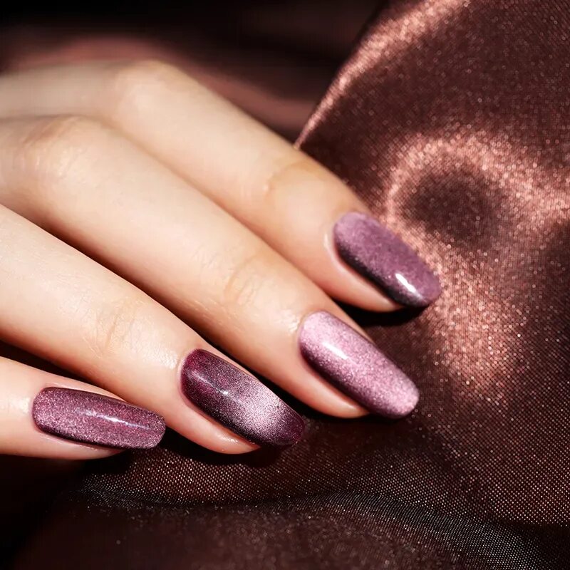 маникюр кошачий глаз светлые тона. кошачий глаз маникюр розовый светлый. гель-лак masura трёхфазный, 3. кошачий глаз гель лак 2021. маникюр кошачий глаз светлые тона.