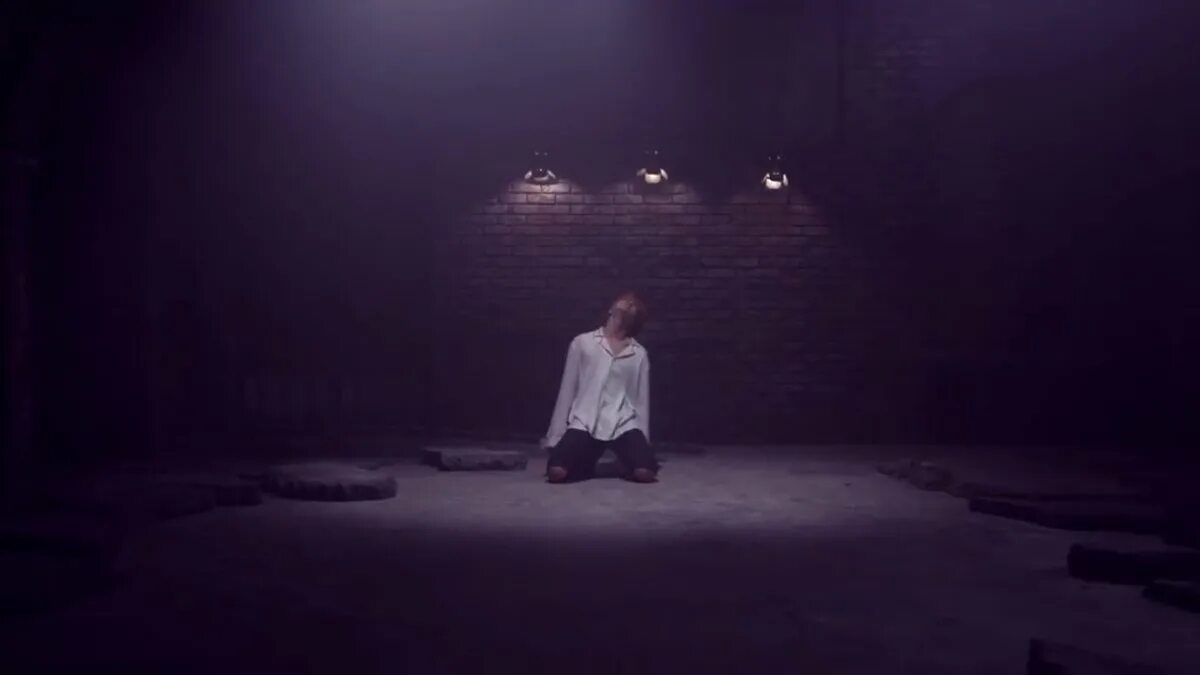 Bts intro. Хосок boy meets evil. bts evil. бой митс эвил бтс. эстетика хосок boy meets evil.