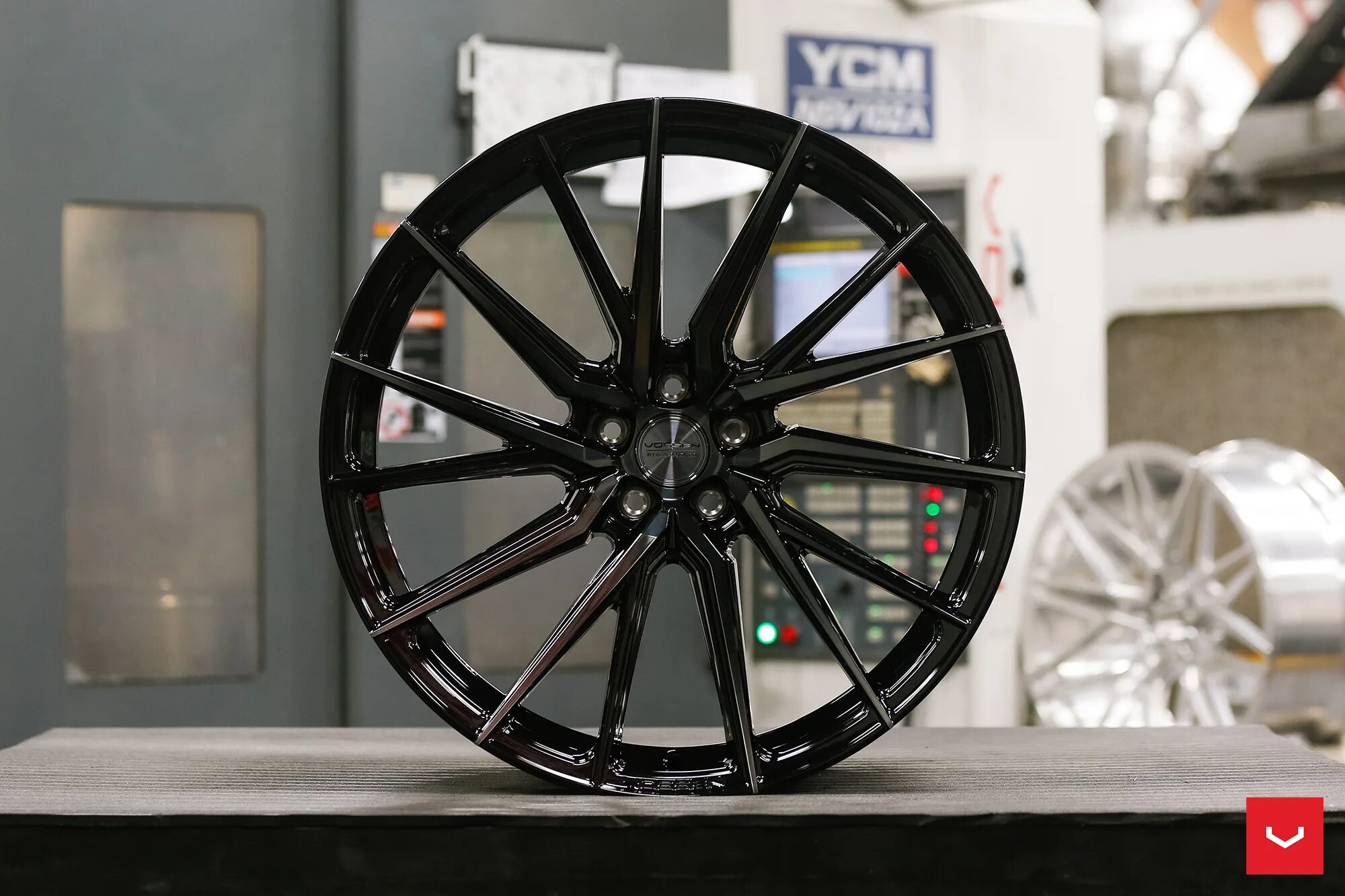 Диски r19 jaecoo. Vossen hf2 r16. vossen hf2 r18. диски vossen hf2 r16. диски vossen hf-2 r19.