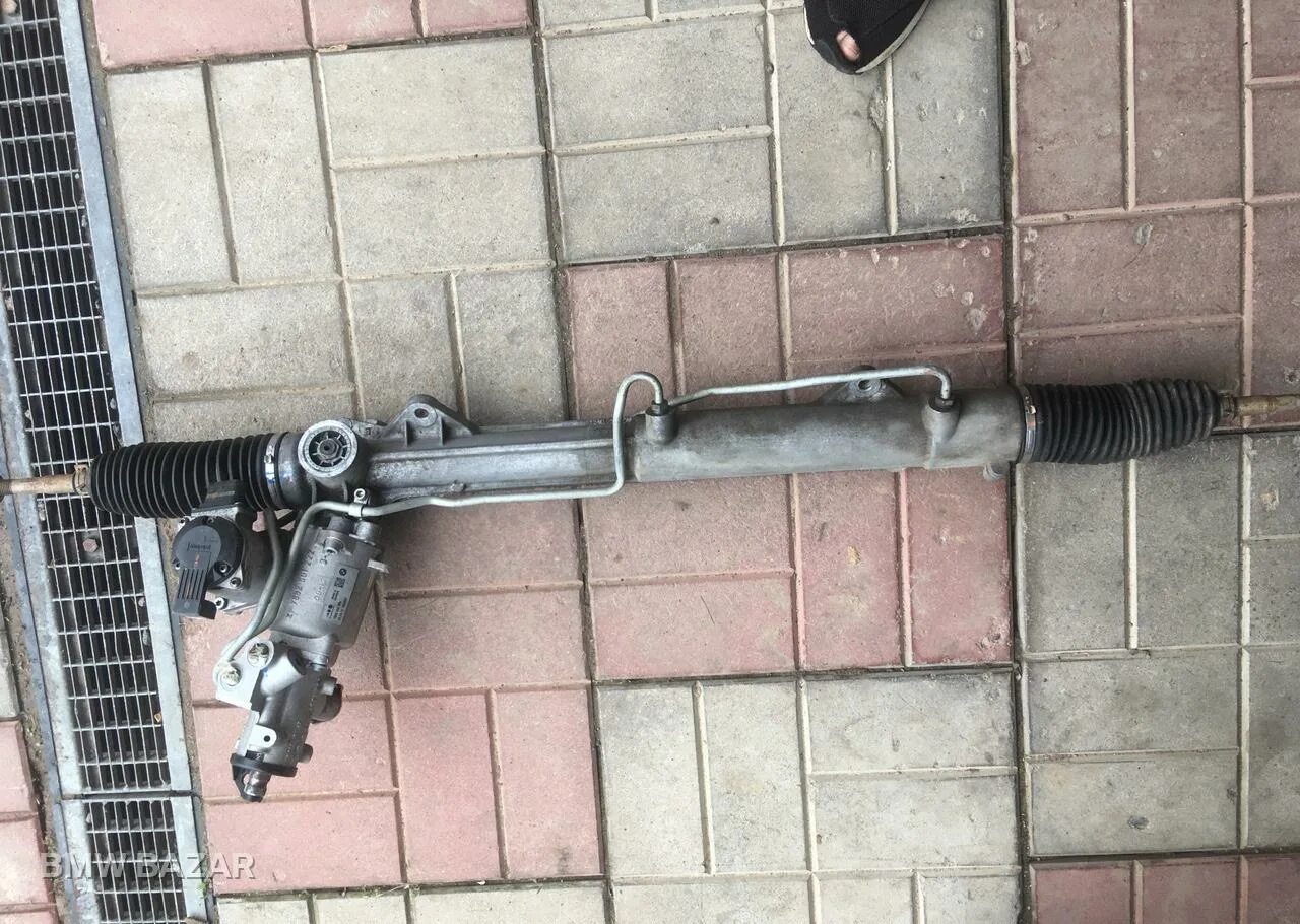 Рулевая рейка бмв х5. Уплотнительные кольца рулевой рейки бмв х5 е70. Рулевая рейка бмв х5. Рулевая рейка bmw x5 e70. Рулевая рейка бмв х6м.
