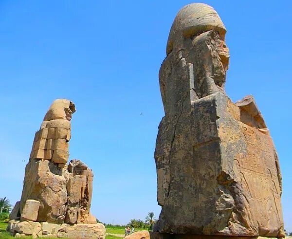 Колоссов луксора
