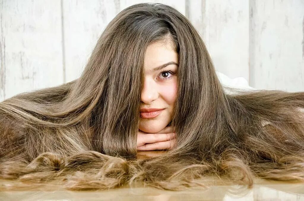 Длинные густые волосы. Длинные волосы. Рэкел уэлч с длинными волосами. Лонг хаир. Длинные густые волосы.