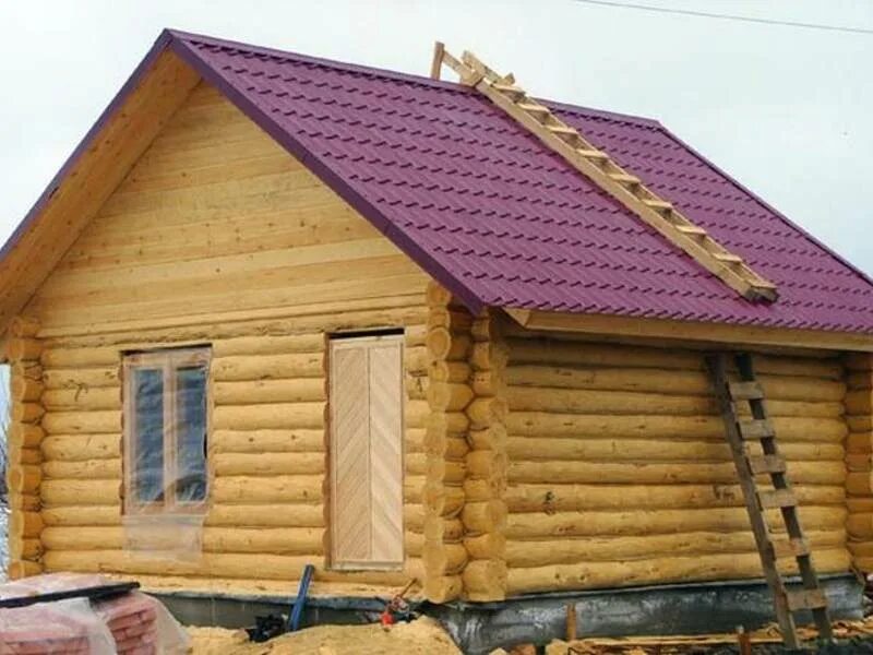 Срубы в томске. Баня канадская рубка. Срубы в томске. Срубы в томске продажа. Баня из оцилиндрованного бревна 3 на 4.