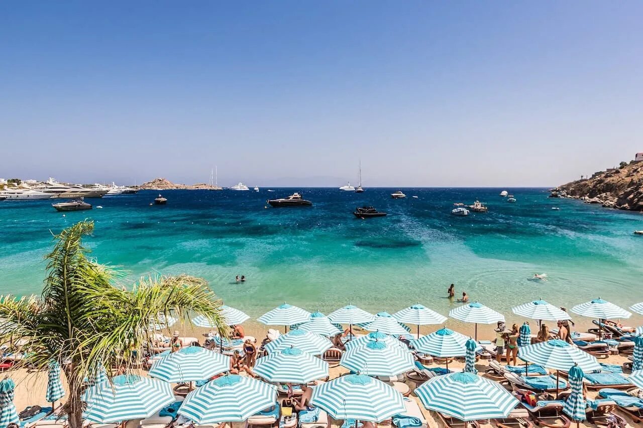 Куда можно полететь на море в мае. Nammos beach миконос. турция. турция на майские. турция море.