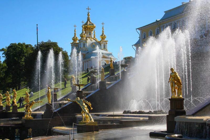 Фонтаны Петергофа в Санкт-Петербурге. Петергоф фонтаны. Фонтаны Петергофа гиф. Парк фонтанов в Петергофе. Фонтаны в петергофе когда включают 2024 году