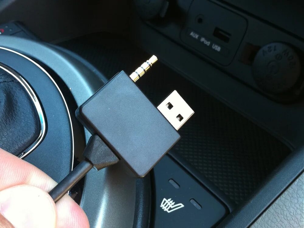 Kia Ceed 2008 USB aux порт. Bluetooth адаптер в Kia Rio. Блютуз адаптер Солярис 1. Kia IPOD.