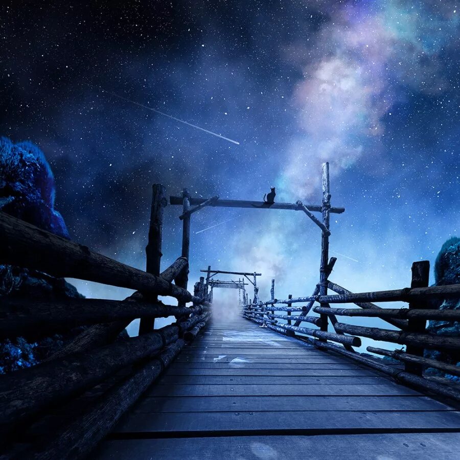 Странная ночь долгая ночь. Космический мост. Мост в космос. Сказочные фотоманипуляции Караса Йонута. Мостик в космос.