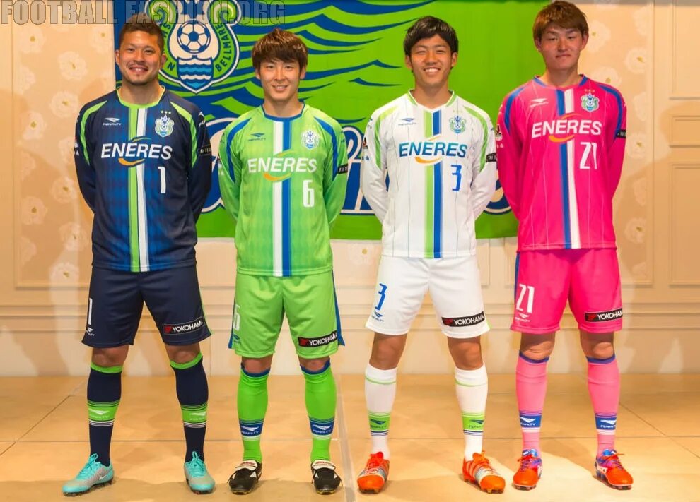 Shonan bellmare wallpaper. Шонан беллмаре. Enere. Шонан беллмаре. Рио урава.