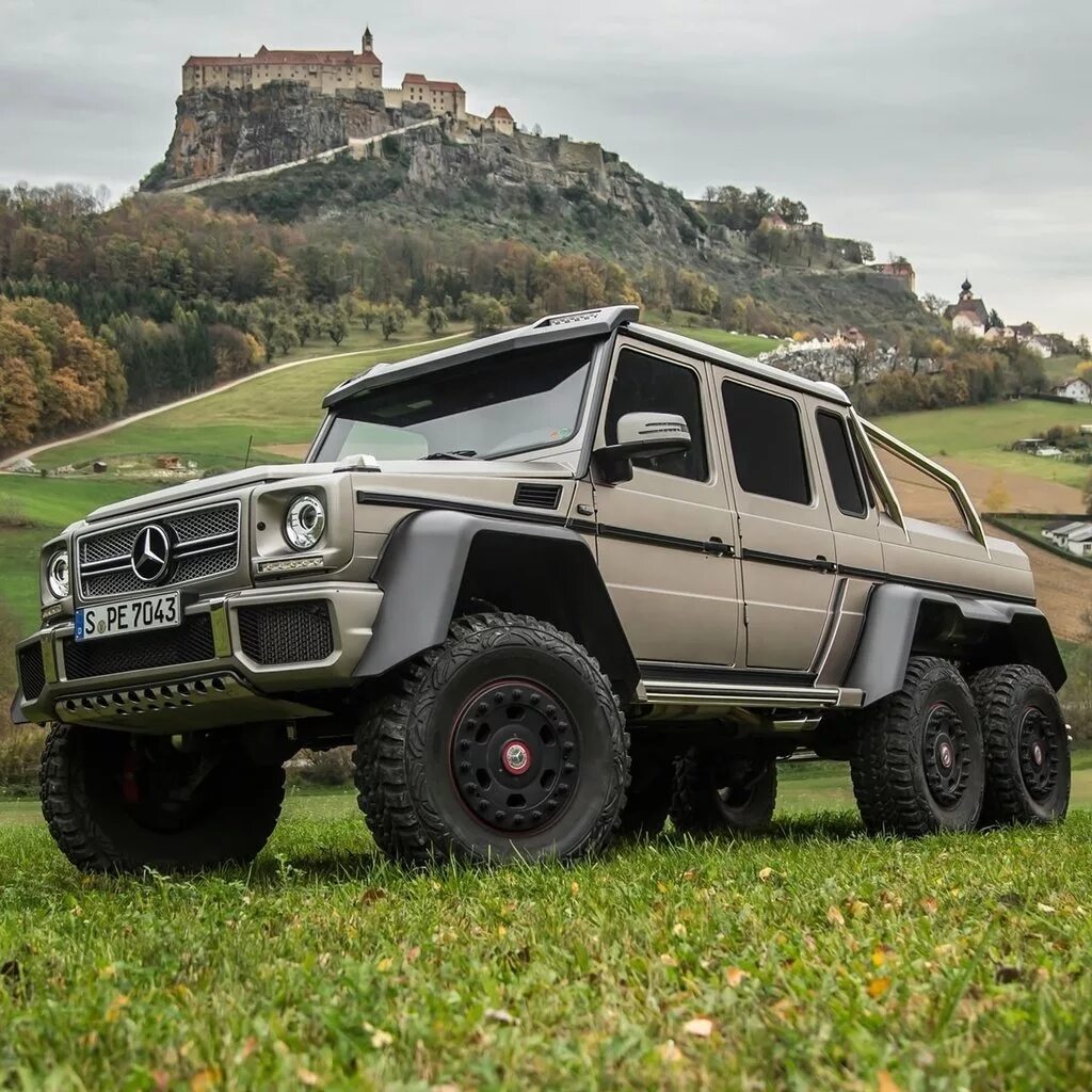 G class 6 6. Mercedes-Benz g63 AMG 6x6. Mercedes g63 AMG 6x6. Mercedes g class 6x6. Гелик 6 на 6.