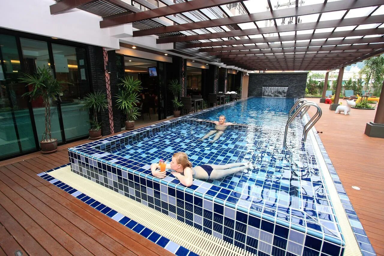 Baramee resort. Baramee resort 3 таиланд пхукет. baramee hip hotel. baramee resort 3 глубина бассейна. clarion hotel patong beach.