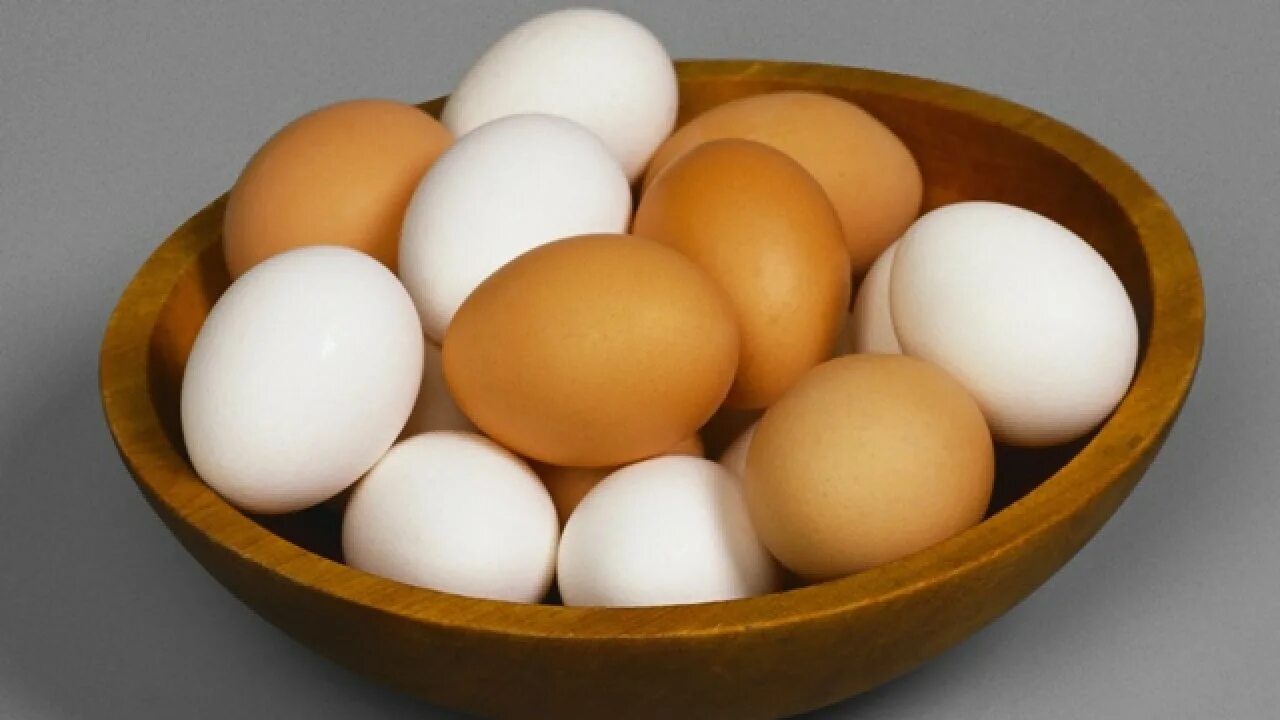 Чем можно начинать яйца. Яйца которые. Яйцо для здоровья. 2 Яйца.